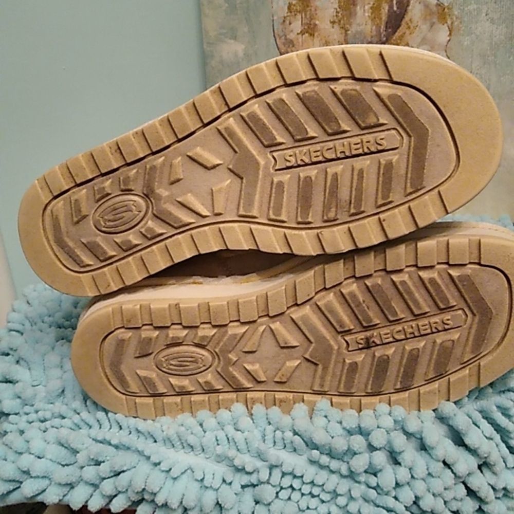 Sketchers 8.5 White Woven Warm Boots - Picture 3 of 7